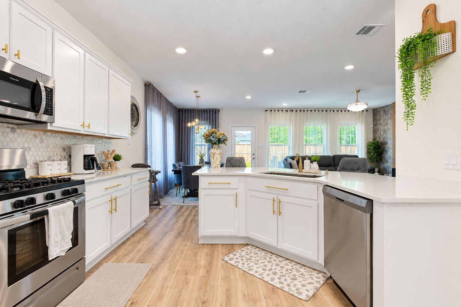 3708 Paloma Falls Lane