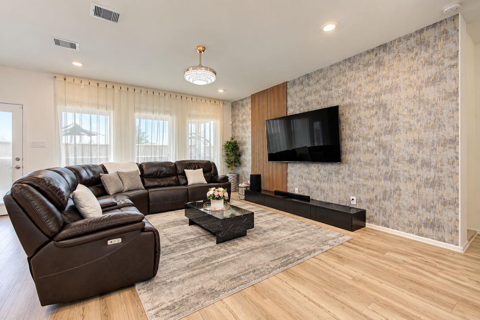 3708 Paloma Falls Lane