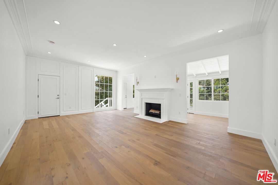 179 Barlock Ave