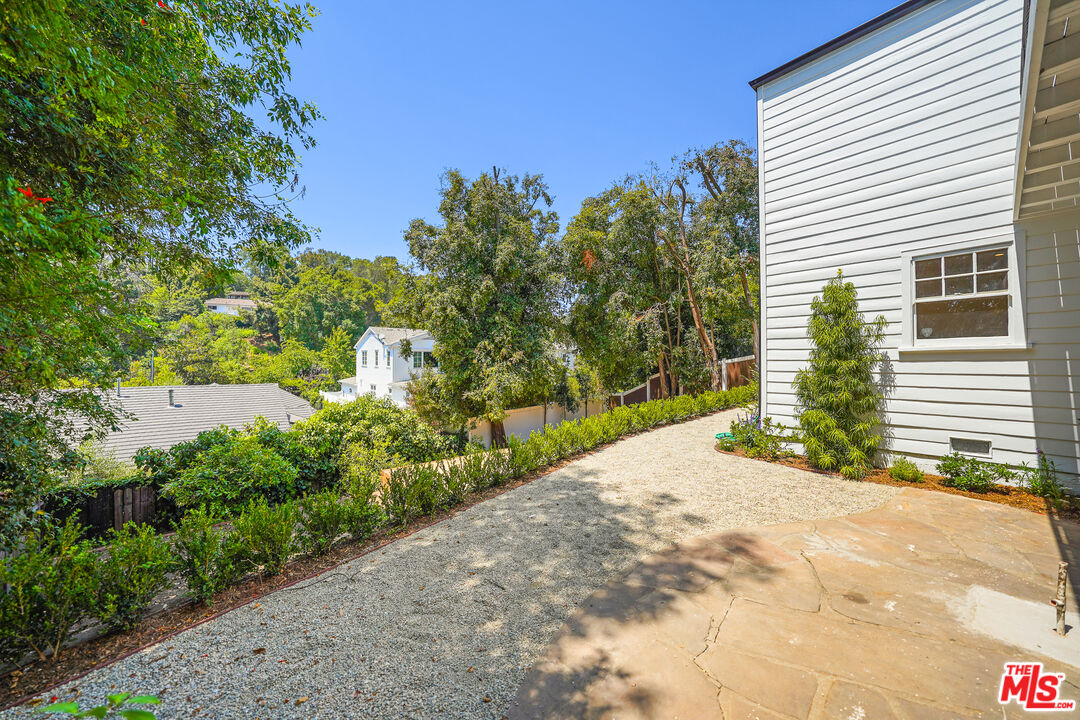 179 Barlock Ave