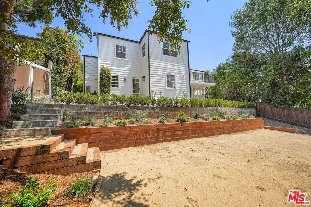 179 Barlock Ave