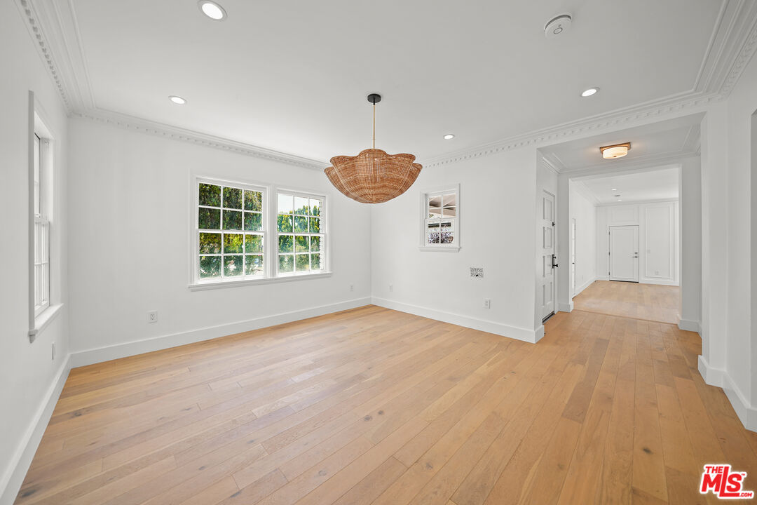 179 Barlock Ave