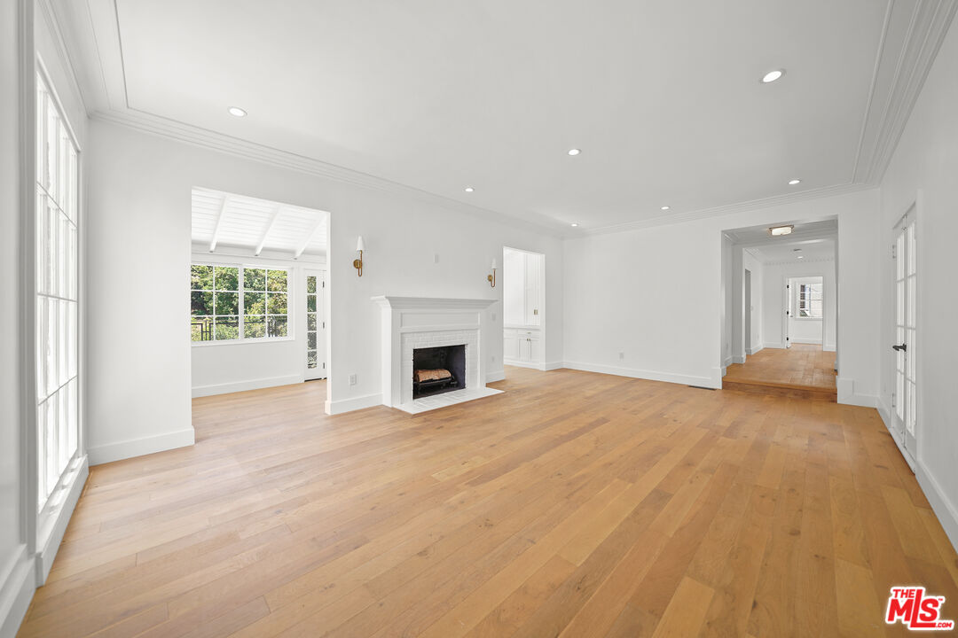 179 Barlock Ave