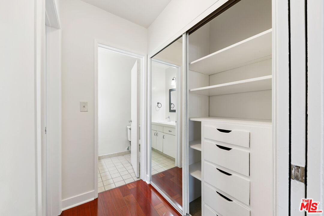 1200 N Flores St Unit: 205