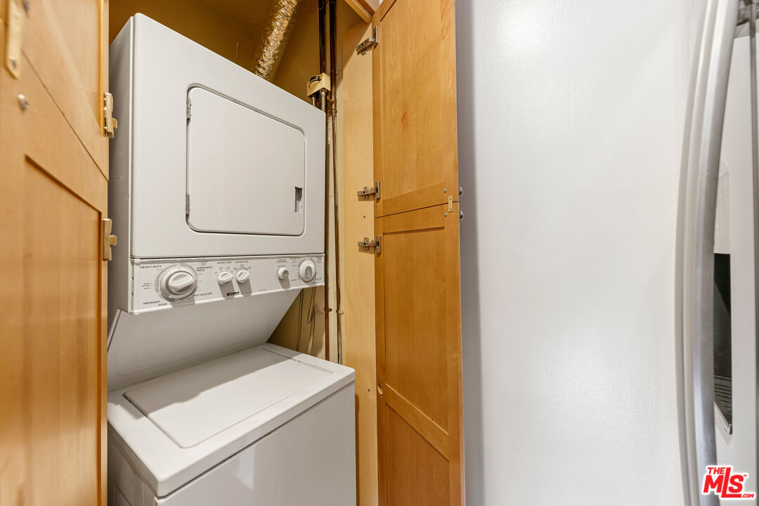 1200 N Flores St Unit: 205