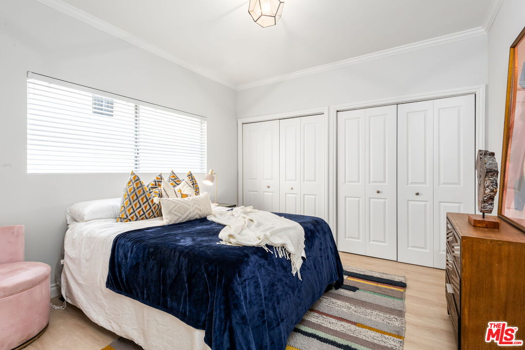 440 Veteran Ave Unit: 205