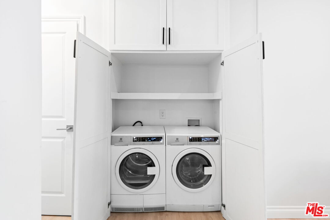 440 Veteran Ave Unit: 205