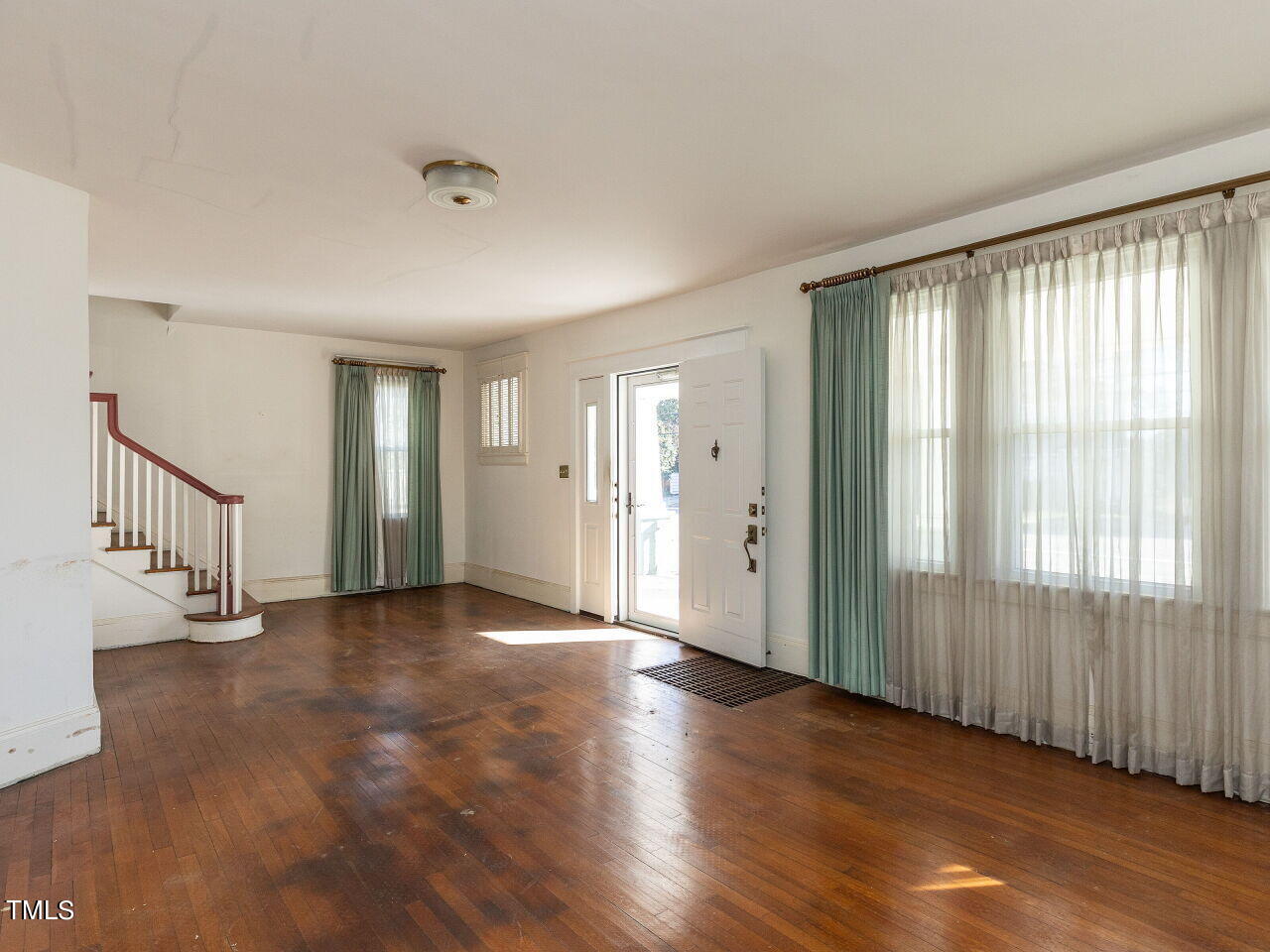 1307 Wake Forest Road