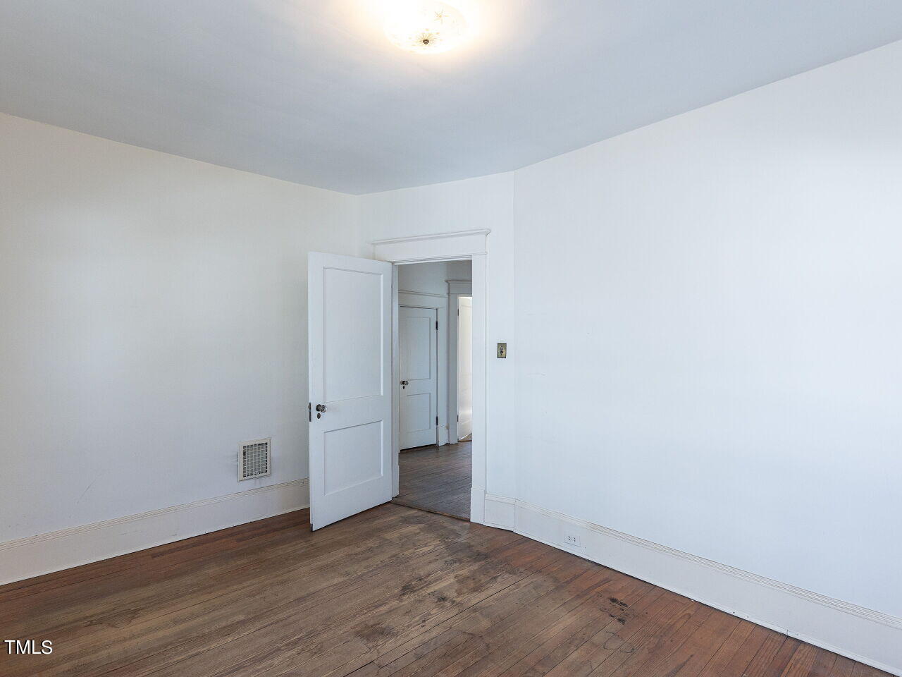 1307 Wake Forest Road