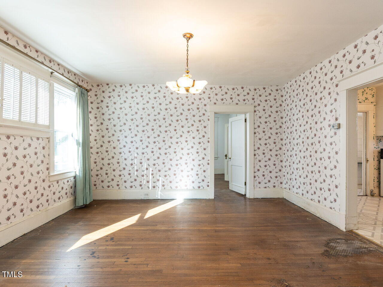 1307 Wake Forest Road