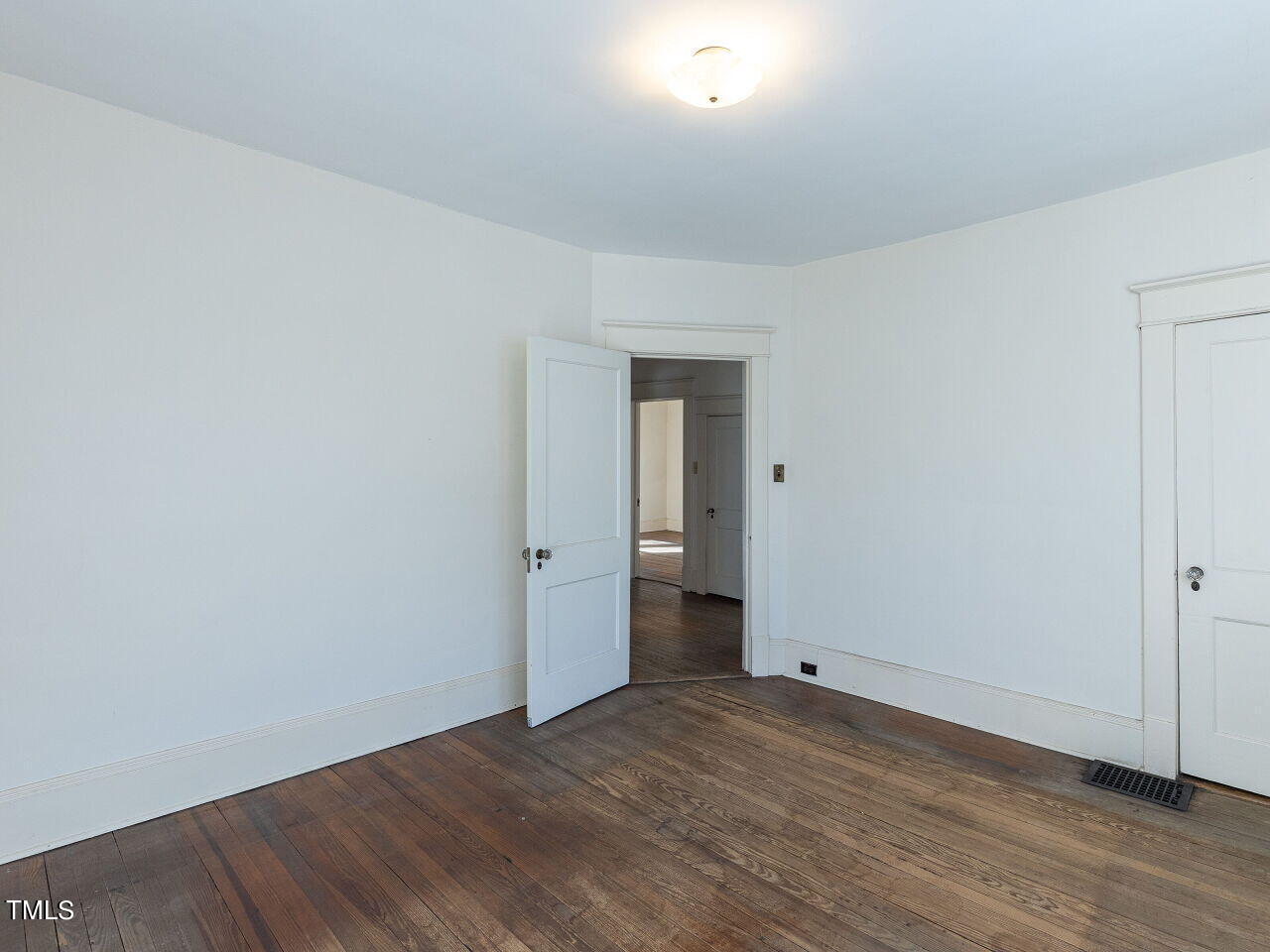 1307 Wake Forest Road