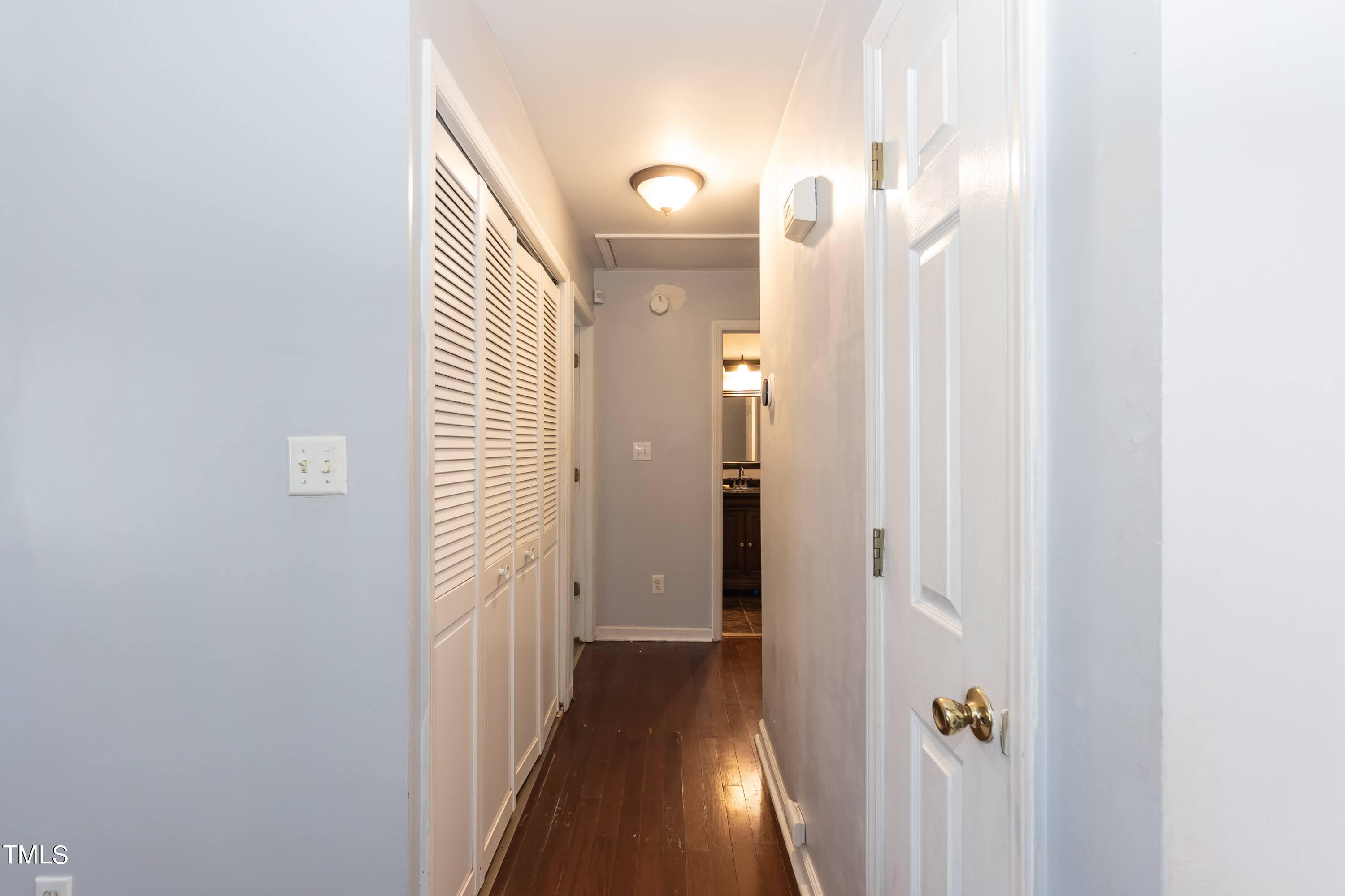 5708 Angelfish Court