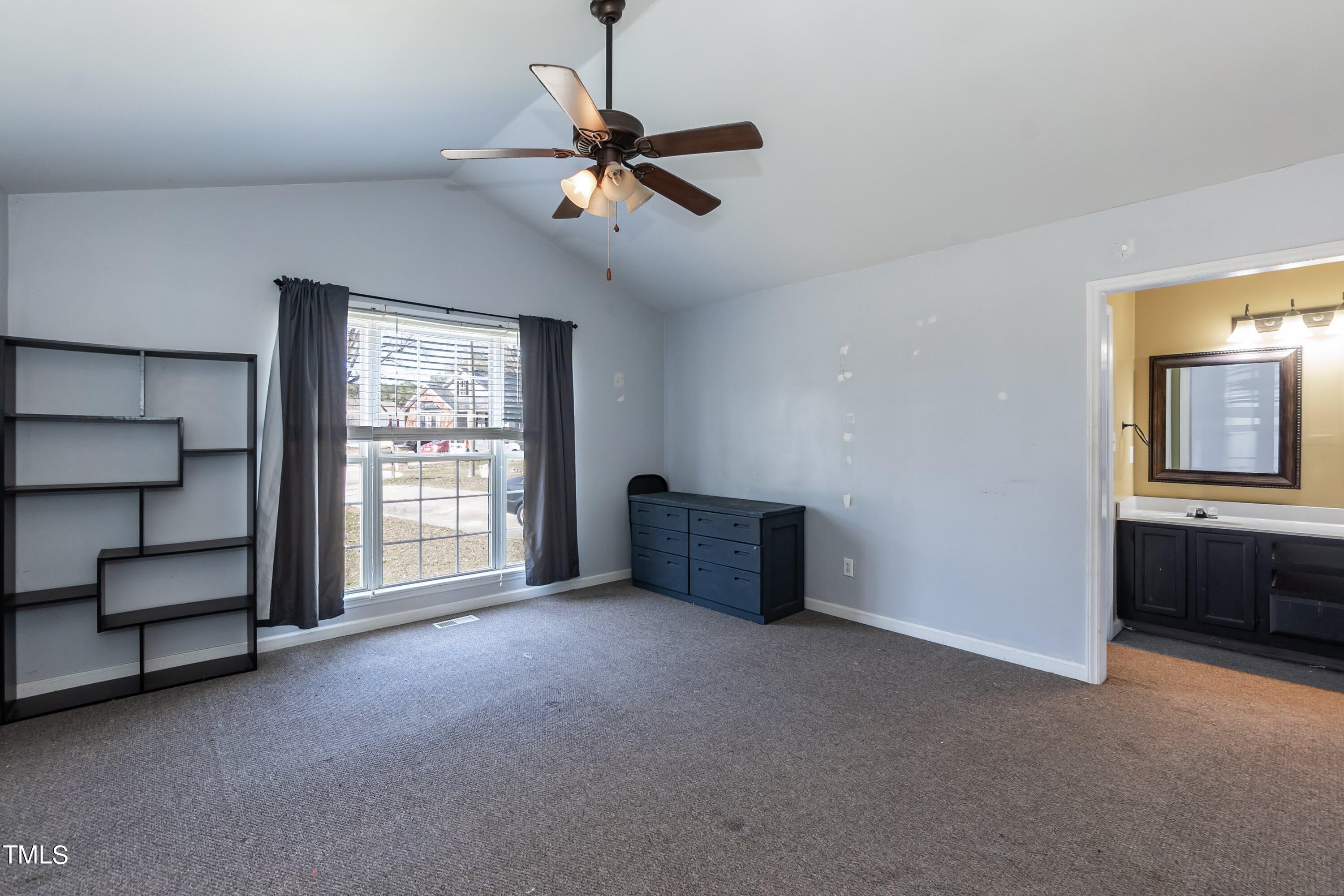 5708 Angelfish Court