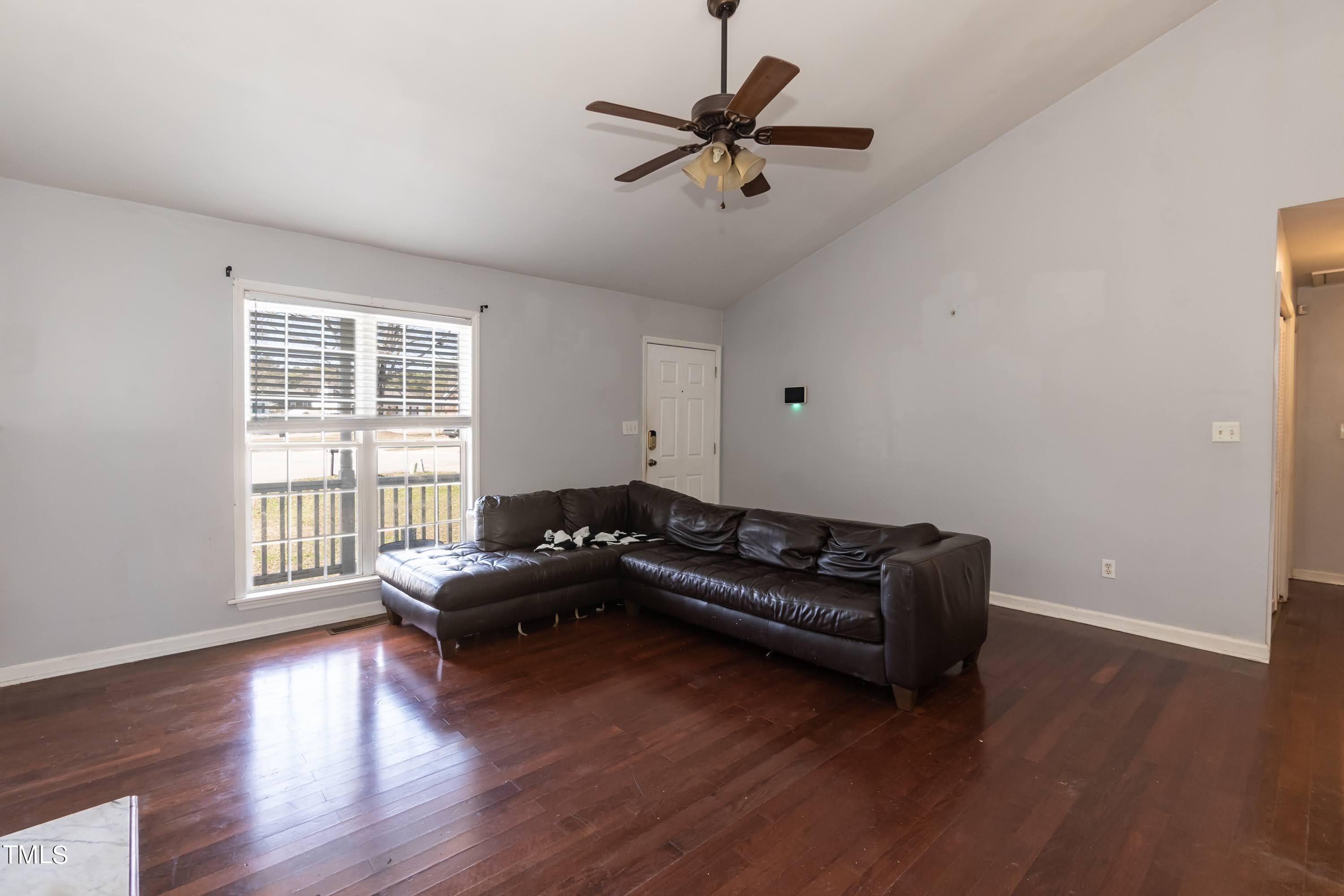 5708 Angelfish Court