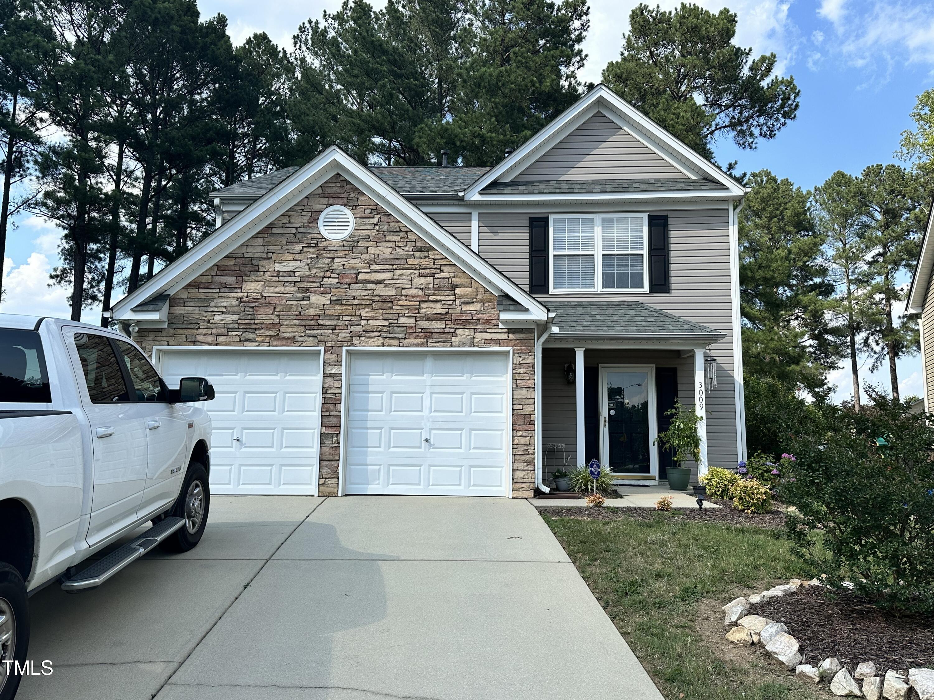 3009 Ben Hill Circle