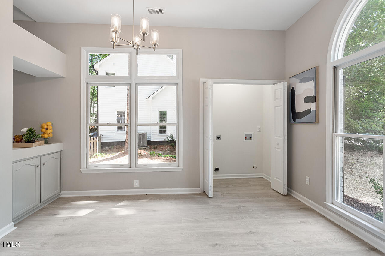 3541 Singleleaf Lane