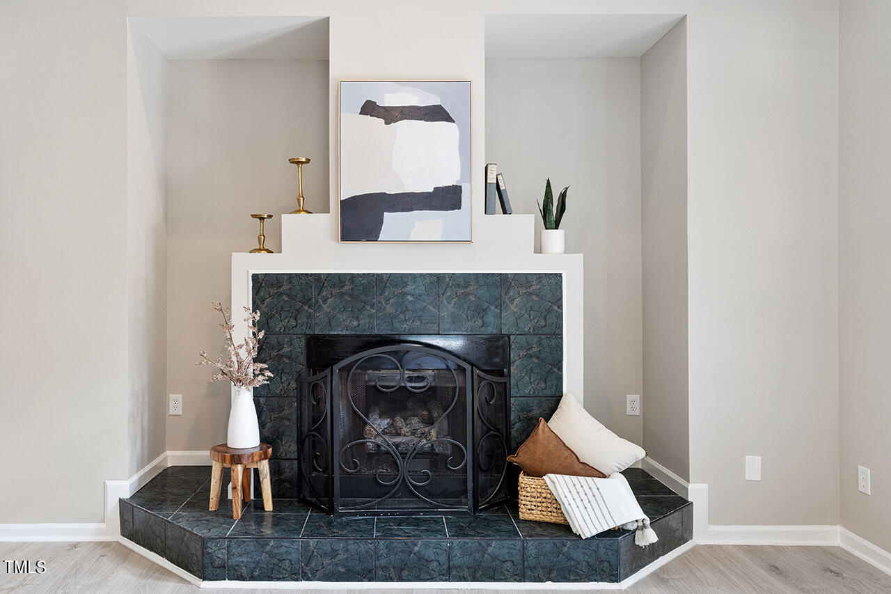 3541 Singleleaf Lane