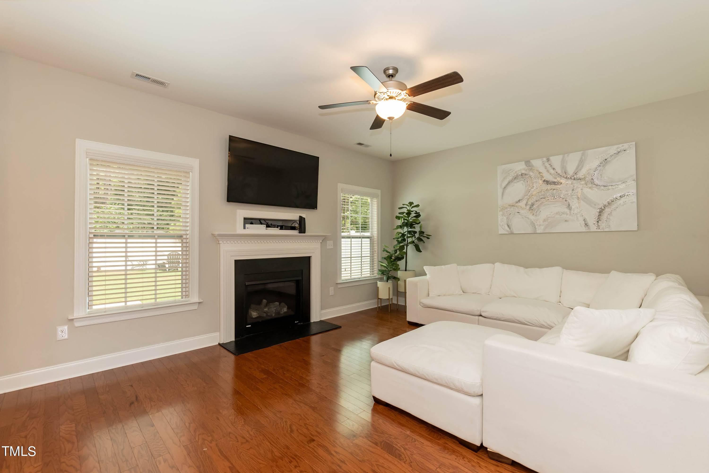 1112 Summer Meadow Drive