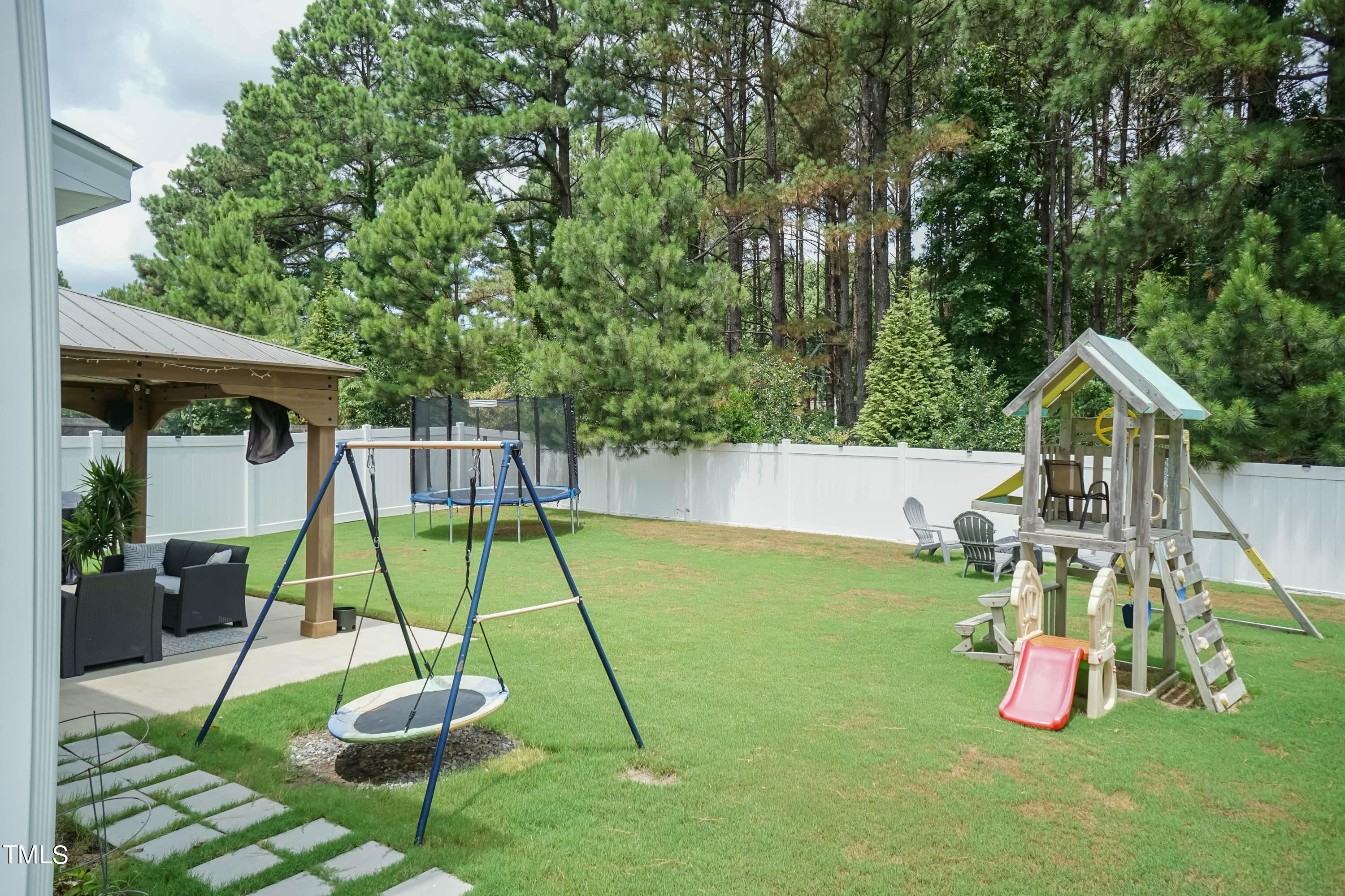 1112 Summer Meadow Drive