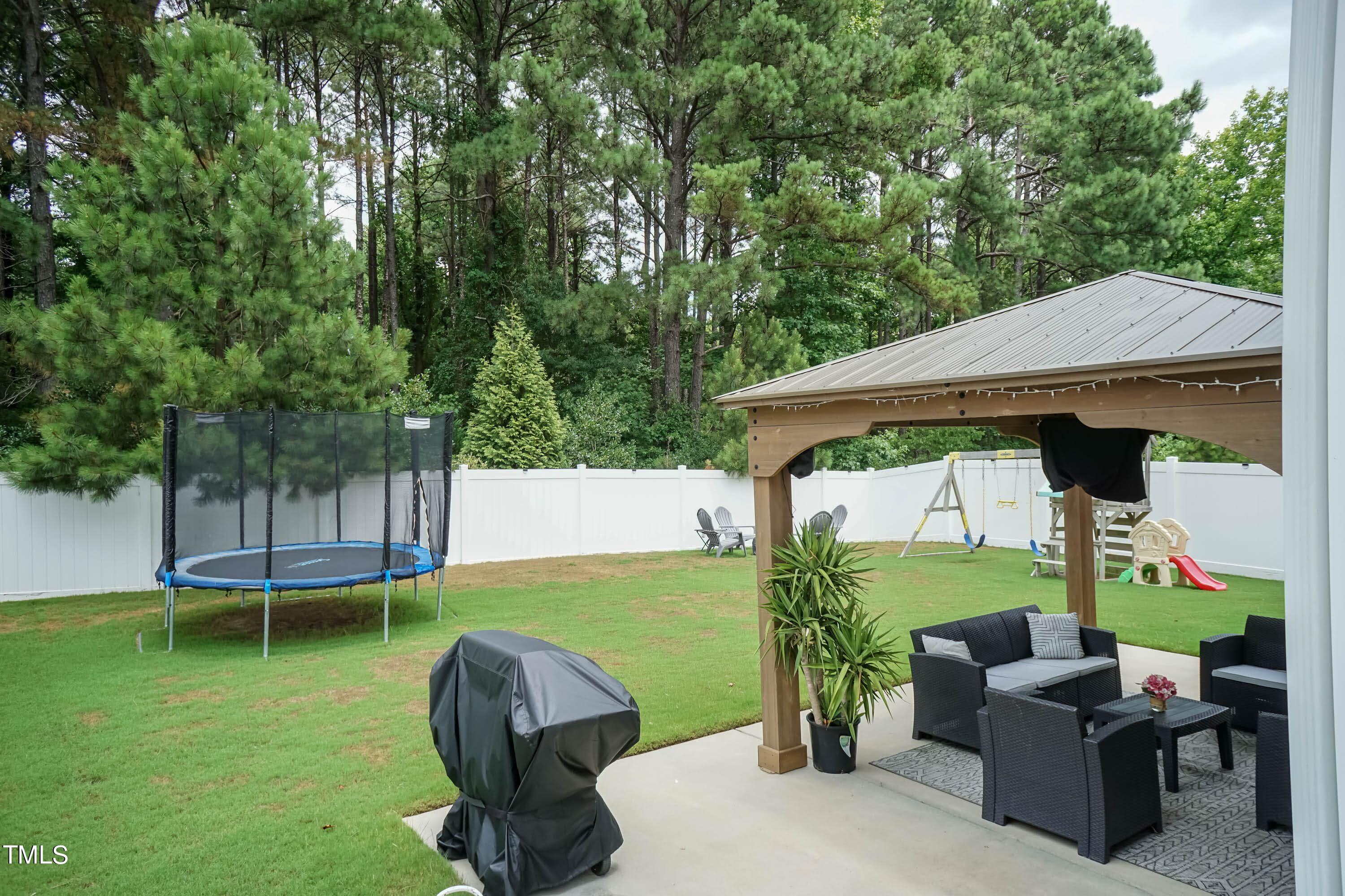 1112 Summer Meadow Drive
