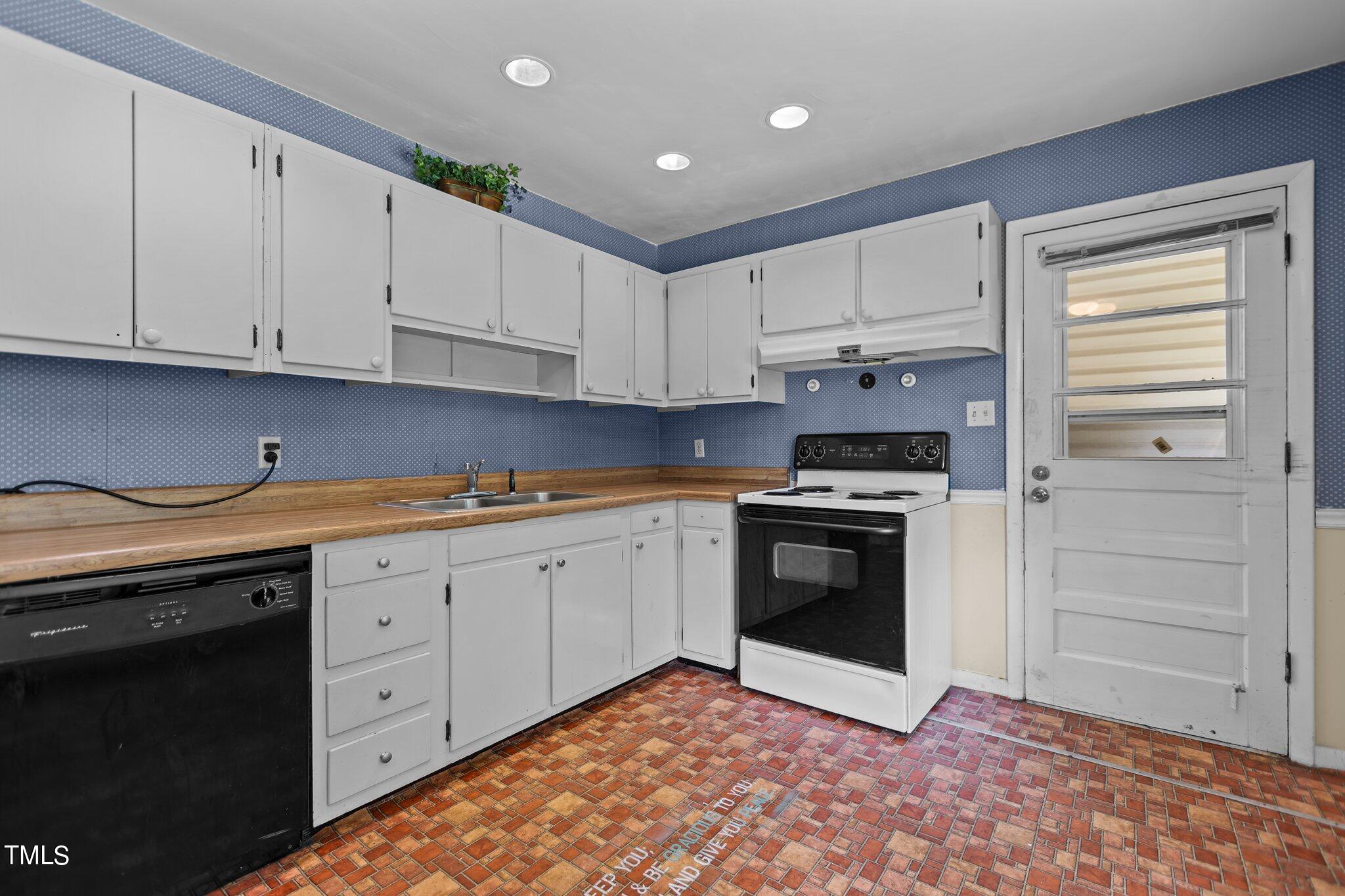 4003 Vesta Drive