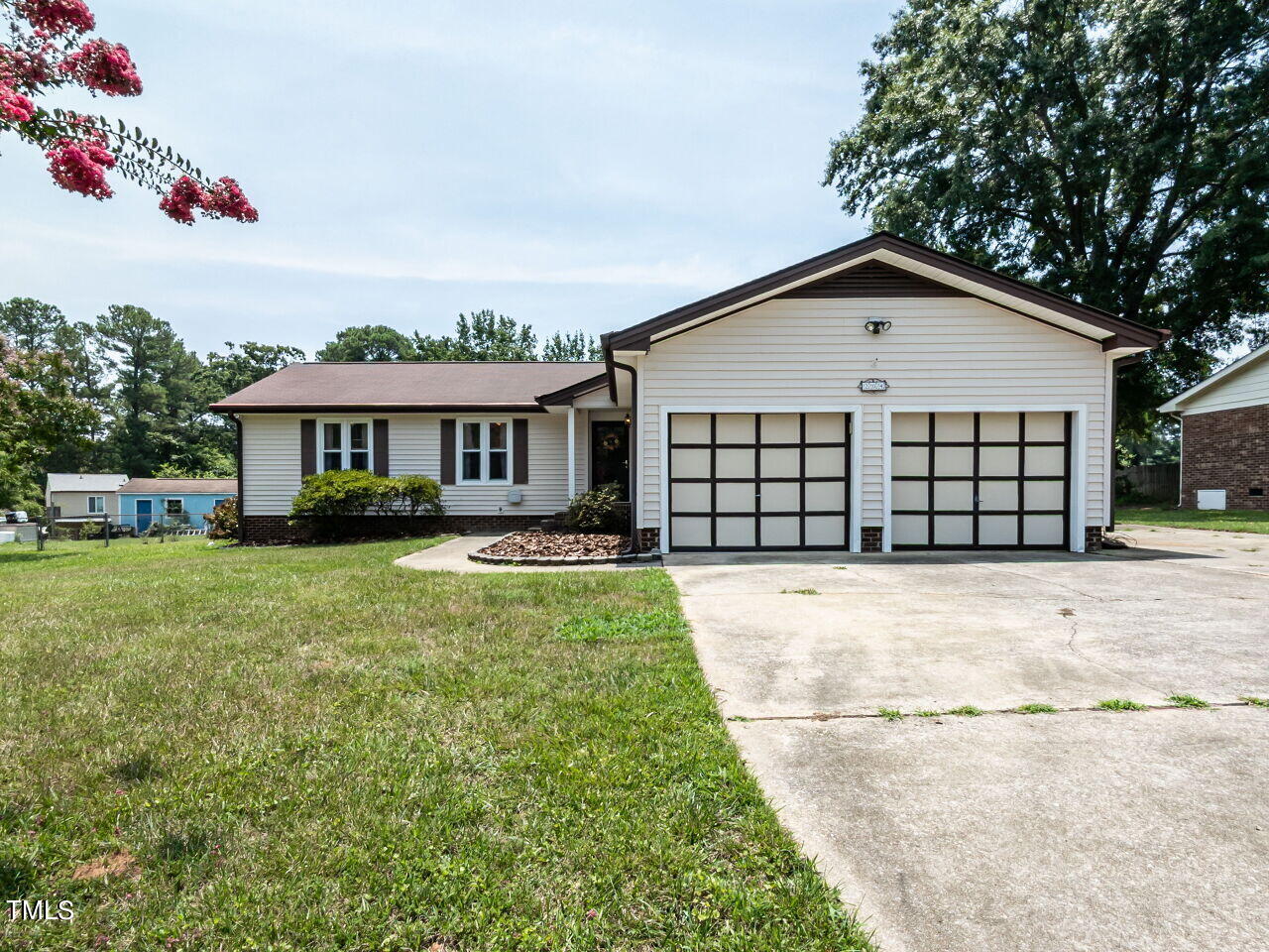 204 Bainbridge Circle