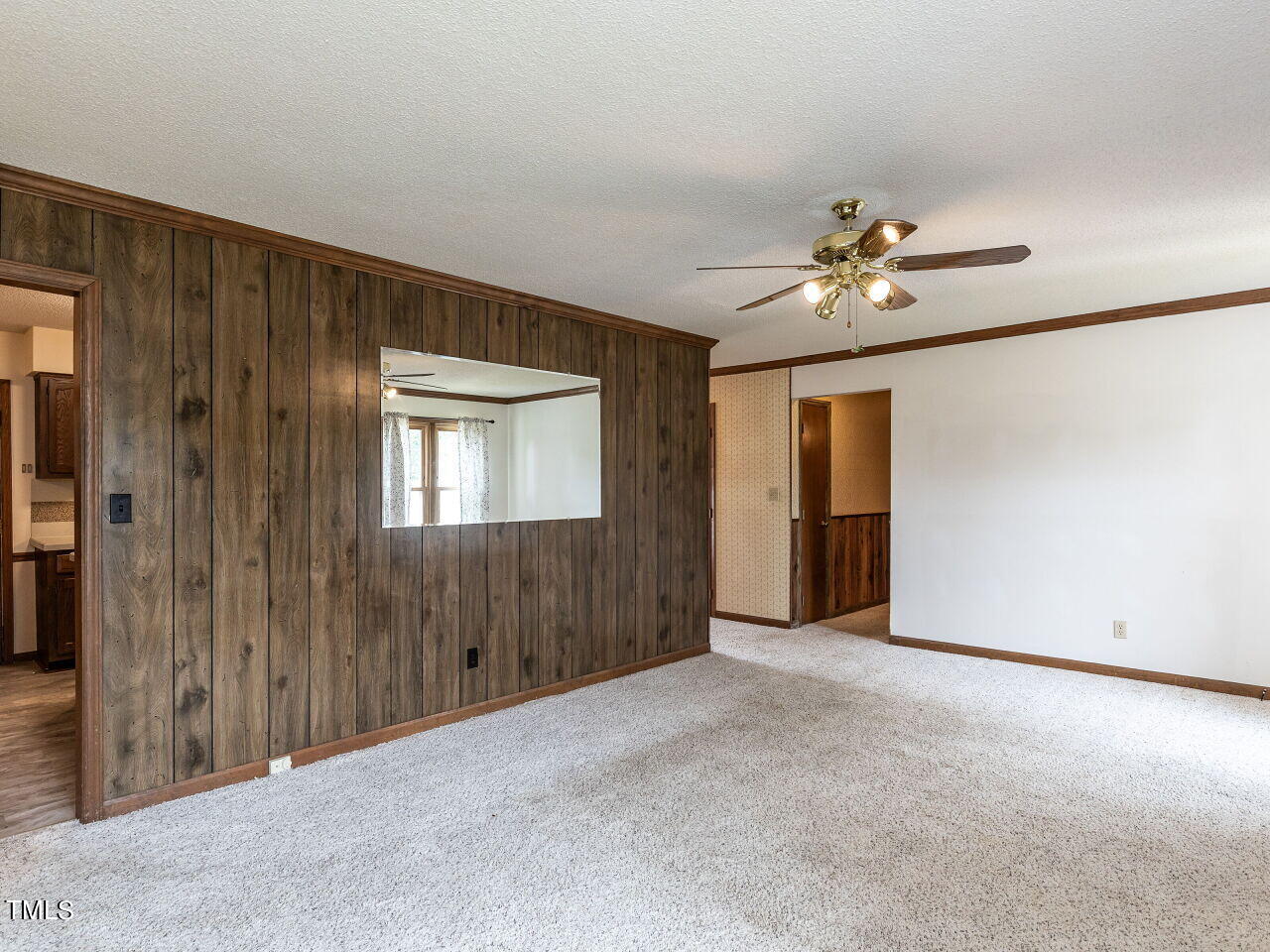 204 Bainbridge Circle