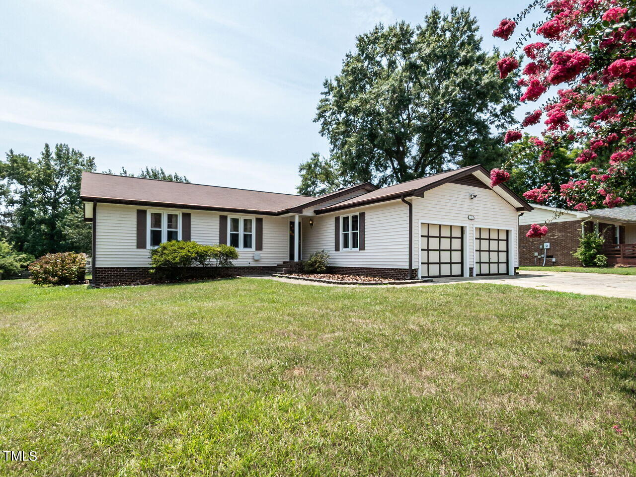 204 Bainbridge Circle