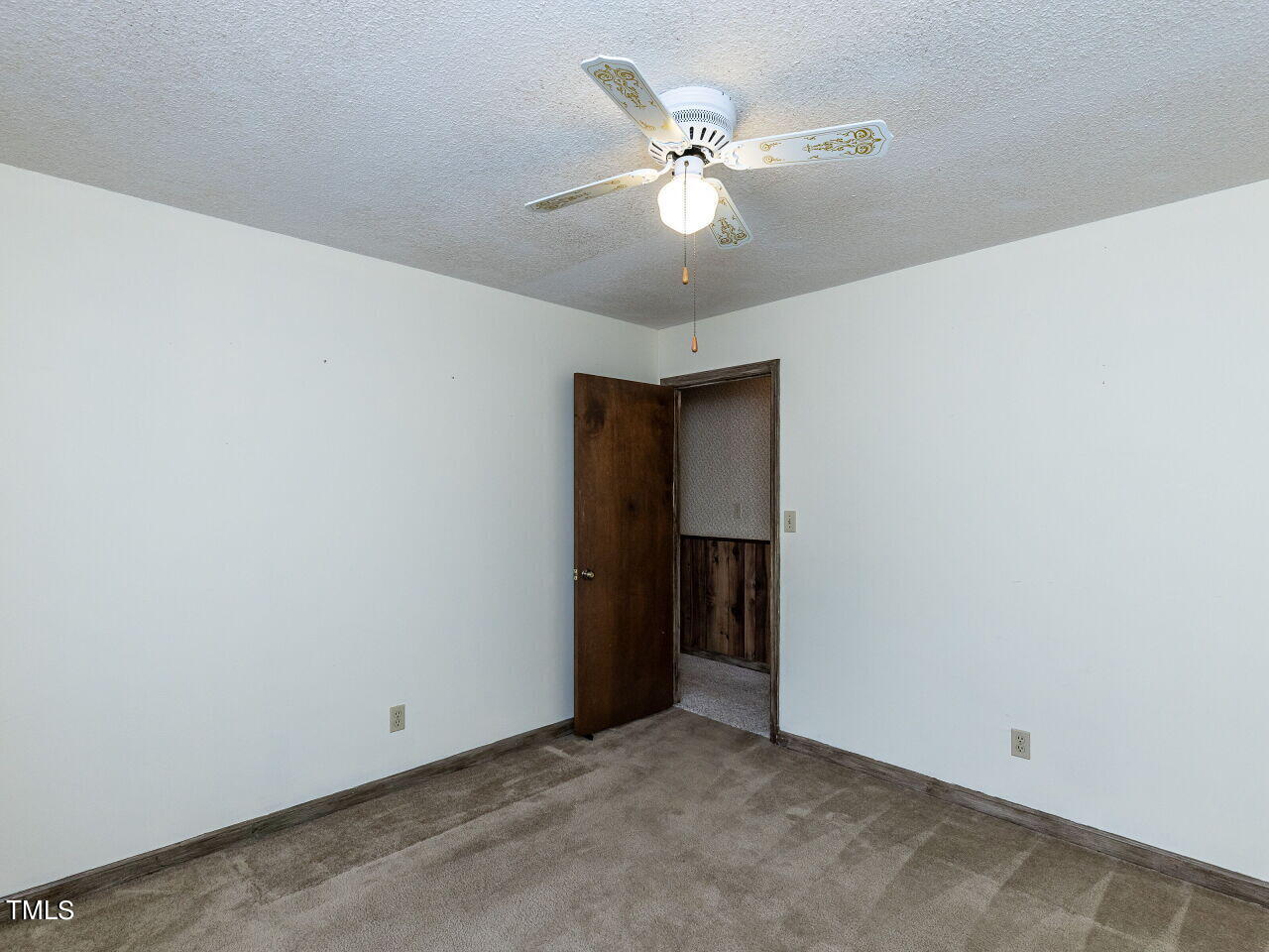 204 Bainbridge Circle