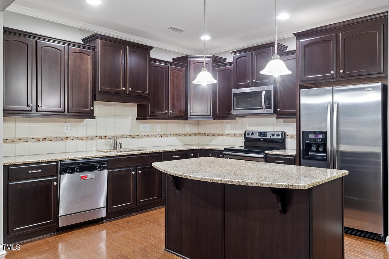 1270 Silver Beach Way