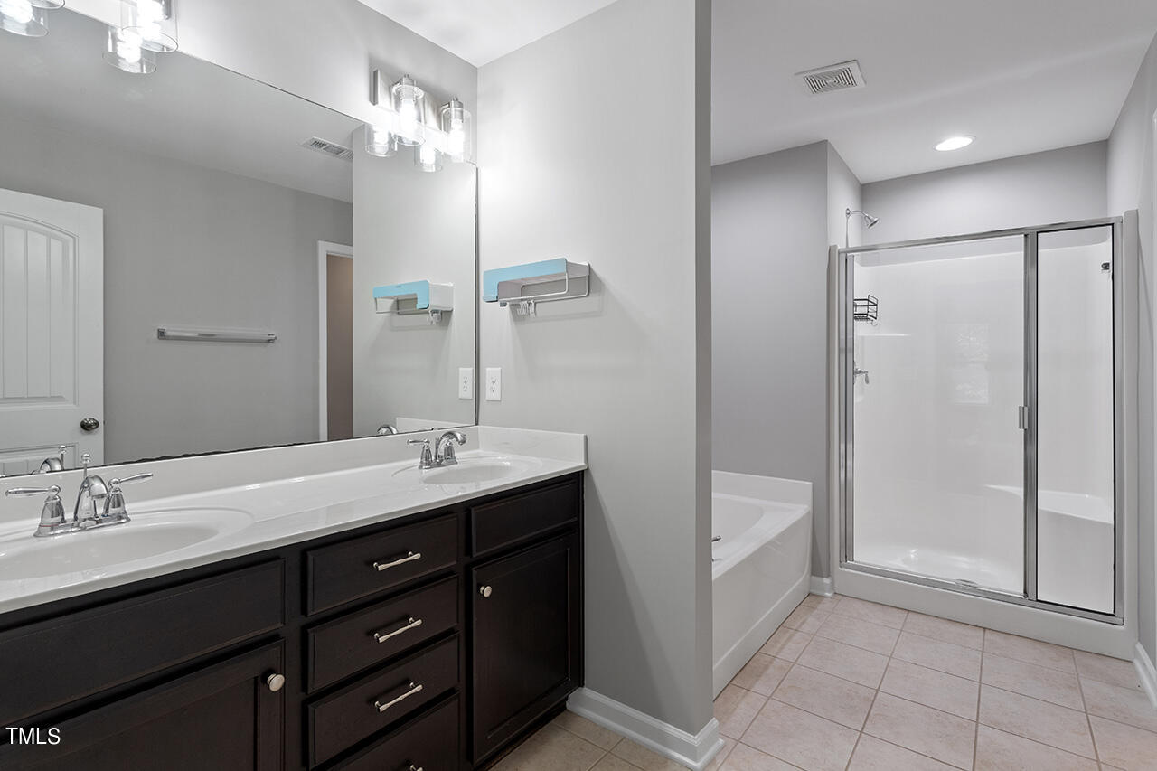1270 Silver Beach Way
