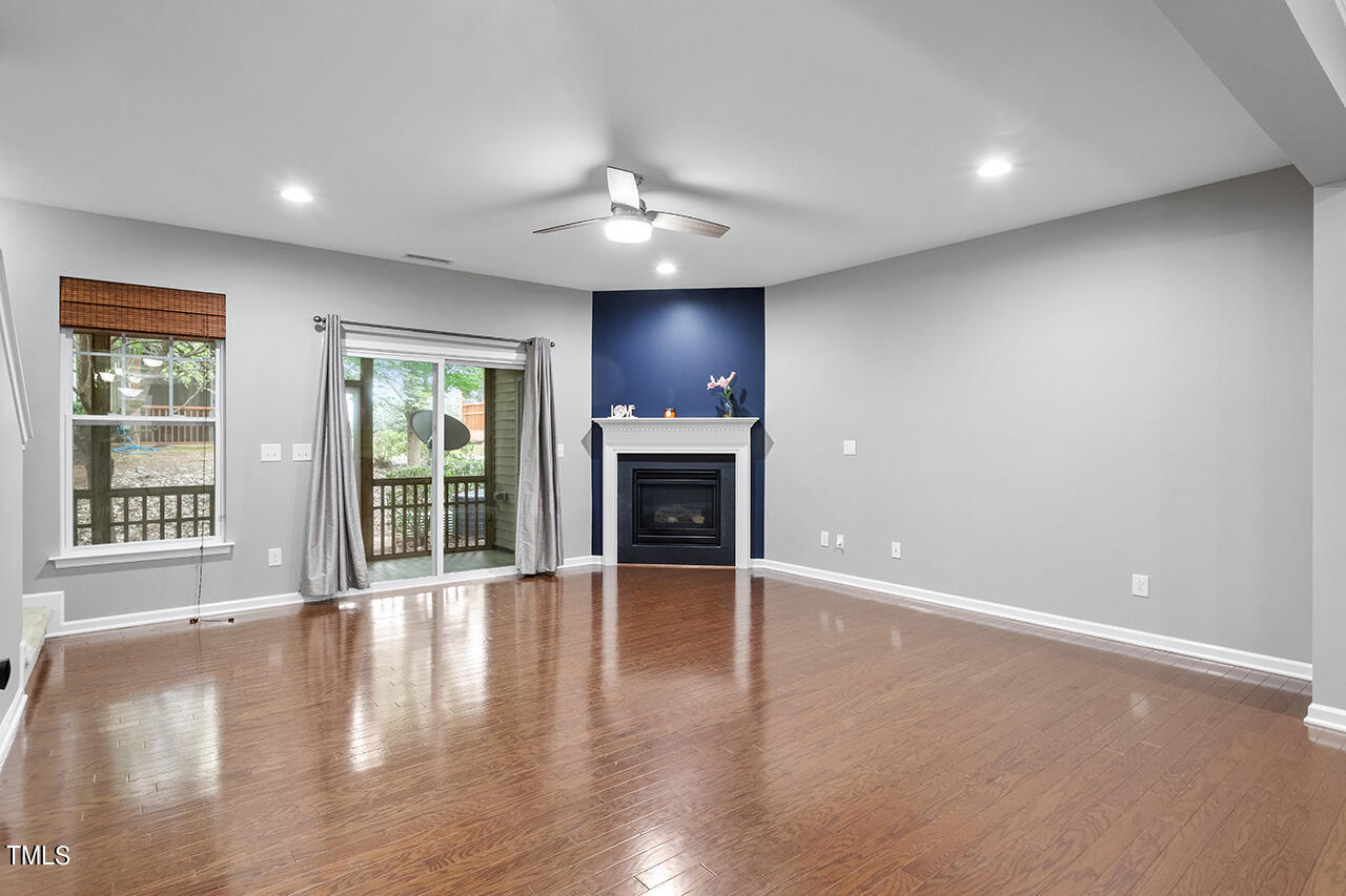 1270 Silver Beach Way