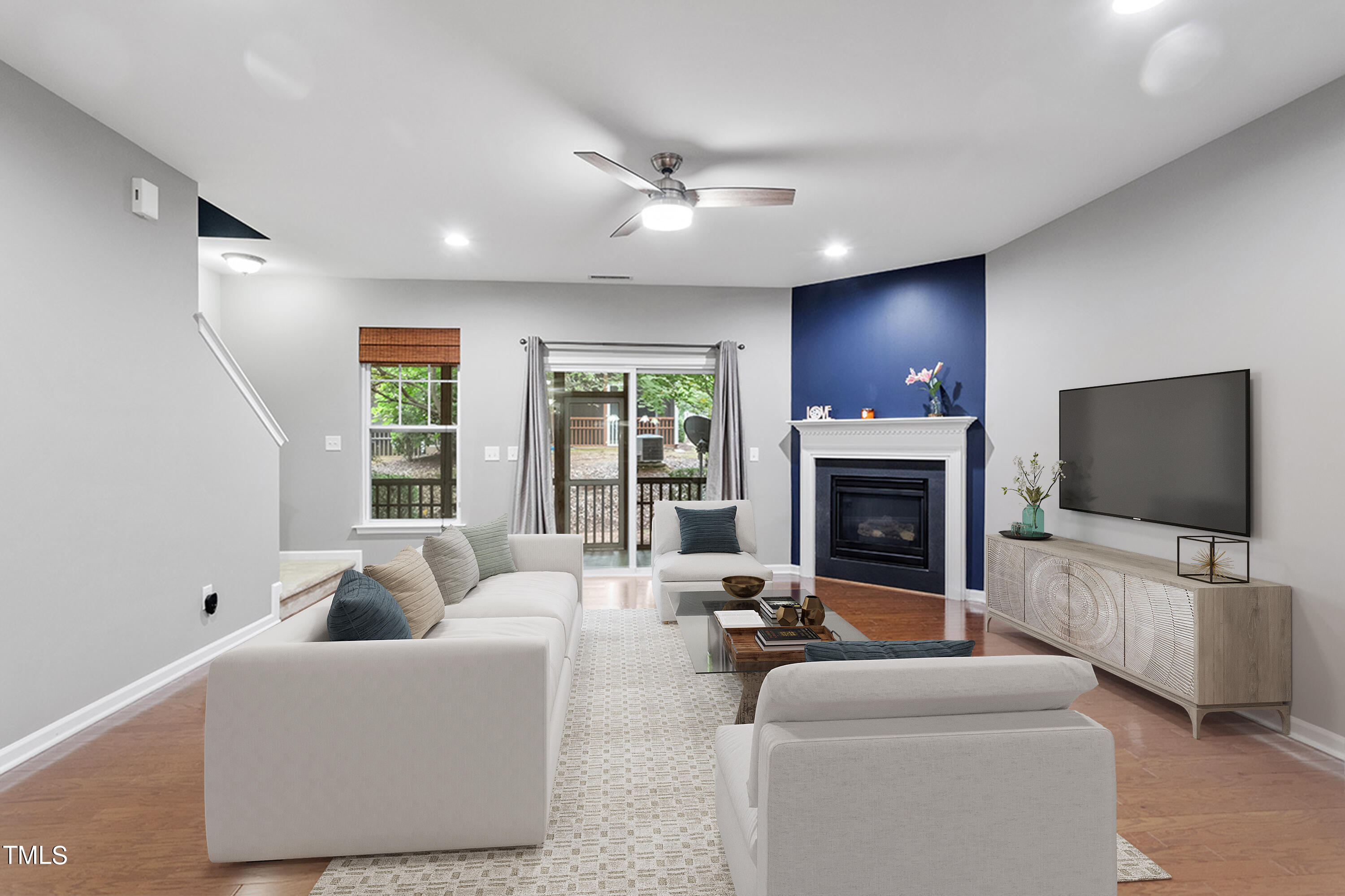 1270 Silver Beach Way