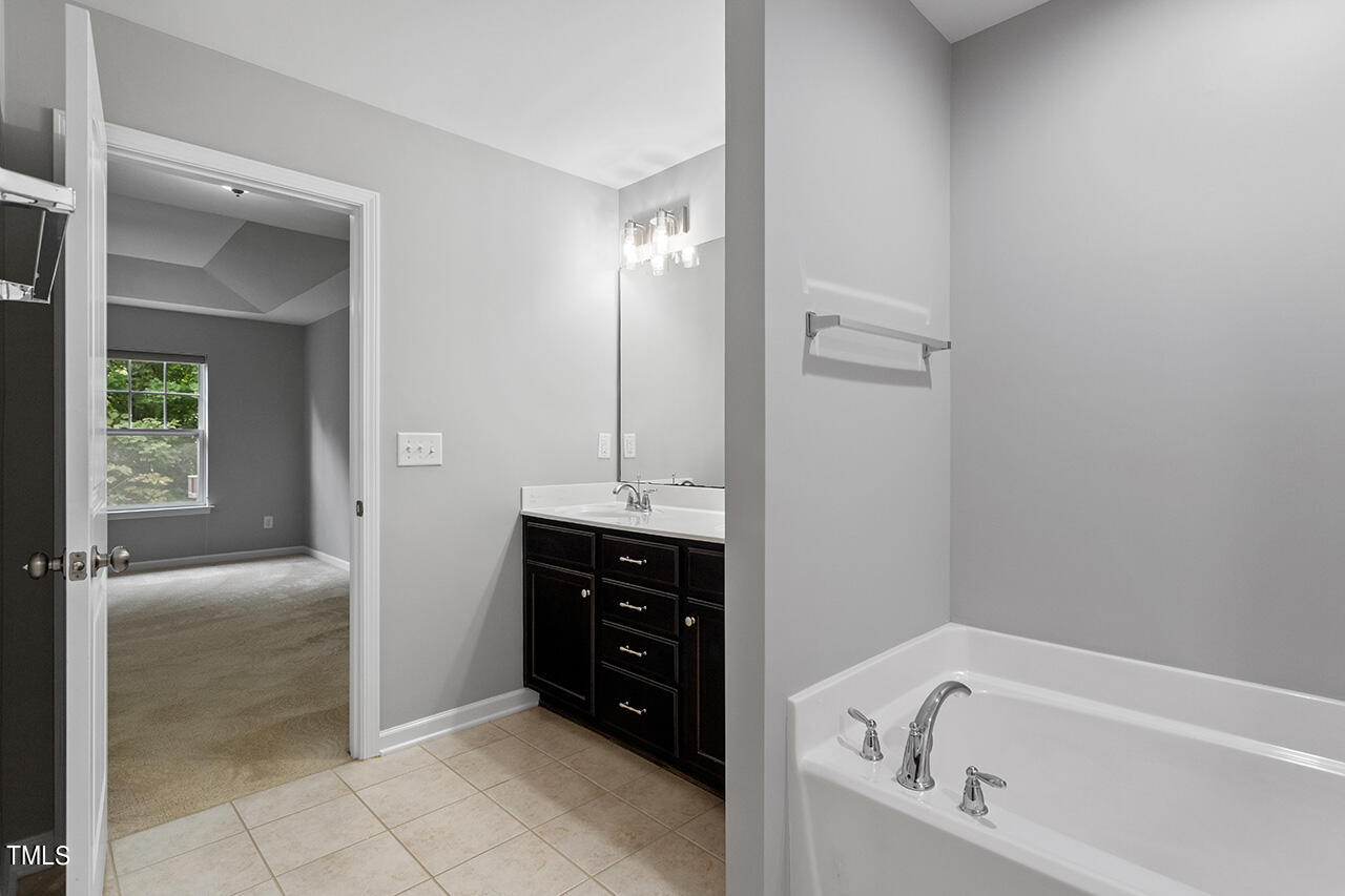 1270 Silver Beach Way