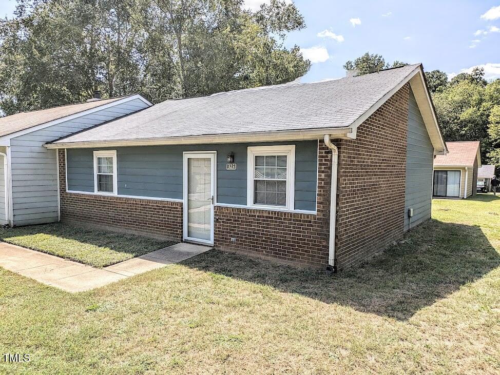 325 Kentucky Drive