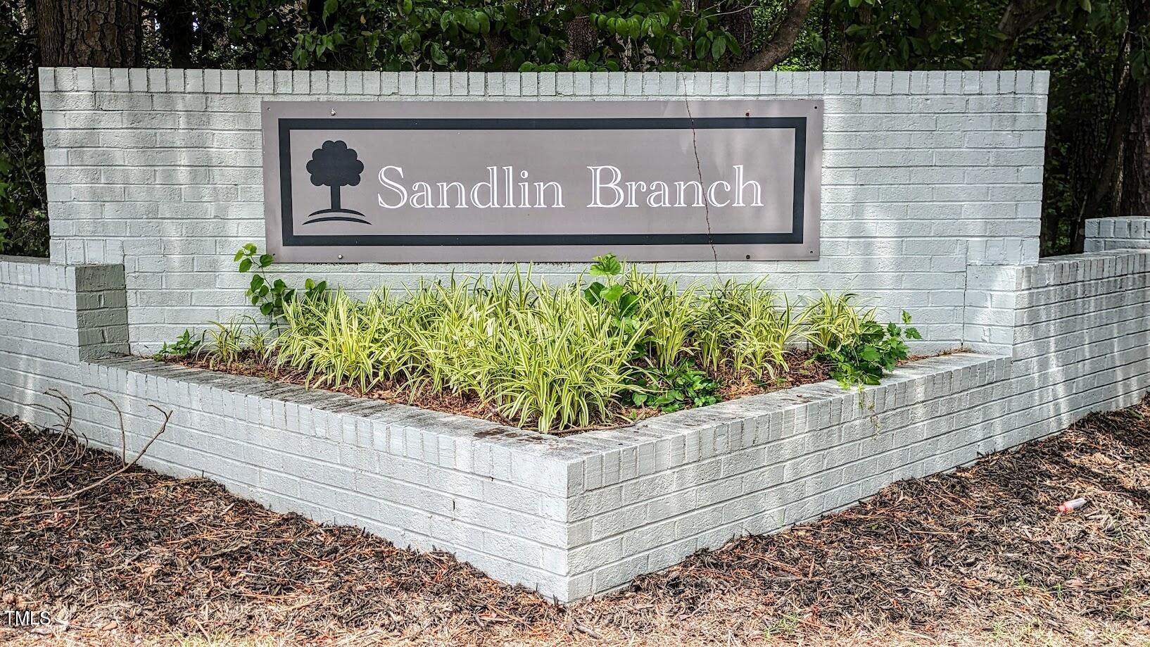 325 Kentucky Drive