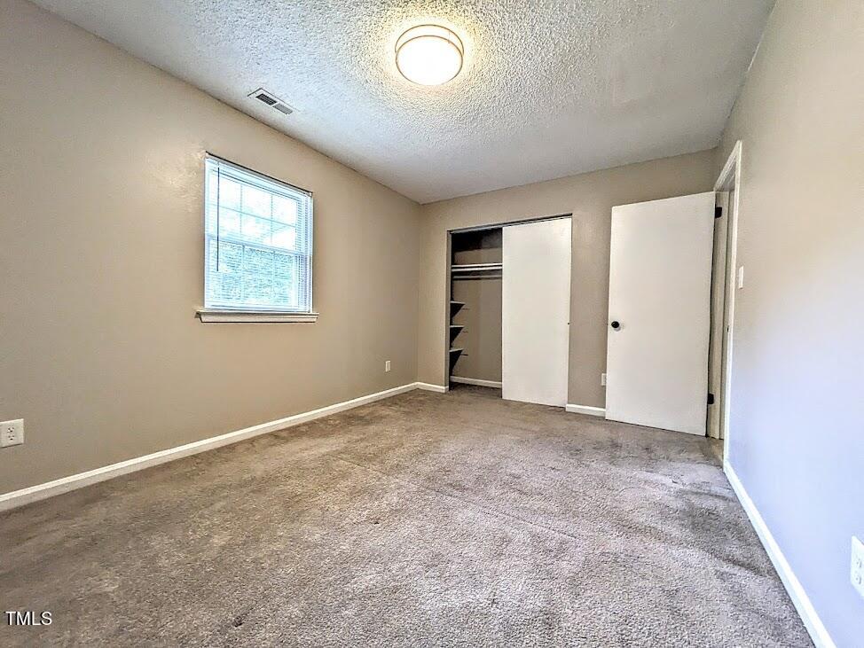 325 Kentucky Drive