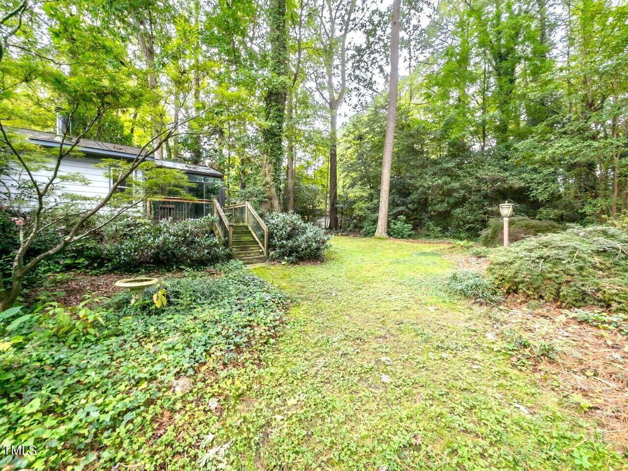 1216 Scott Place