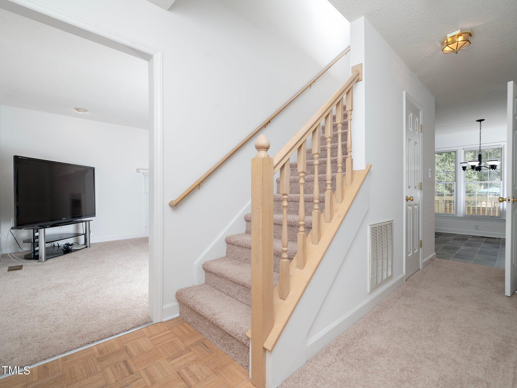 4621 Easthampton Drive