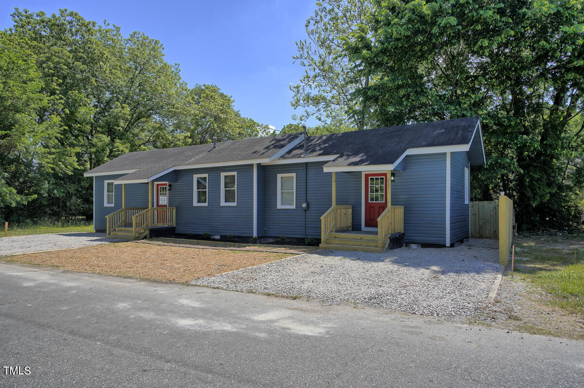 933 Rand Street