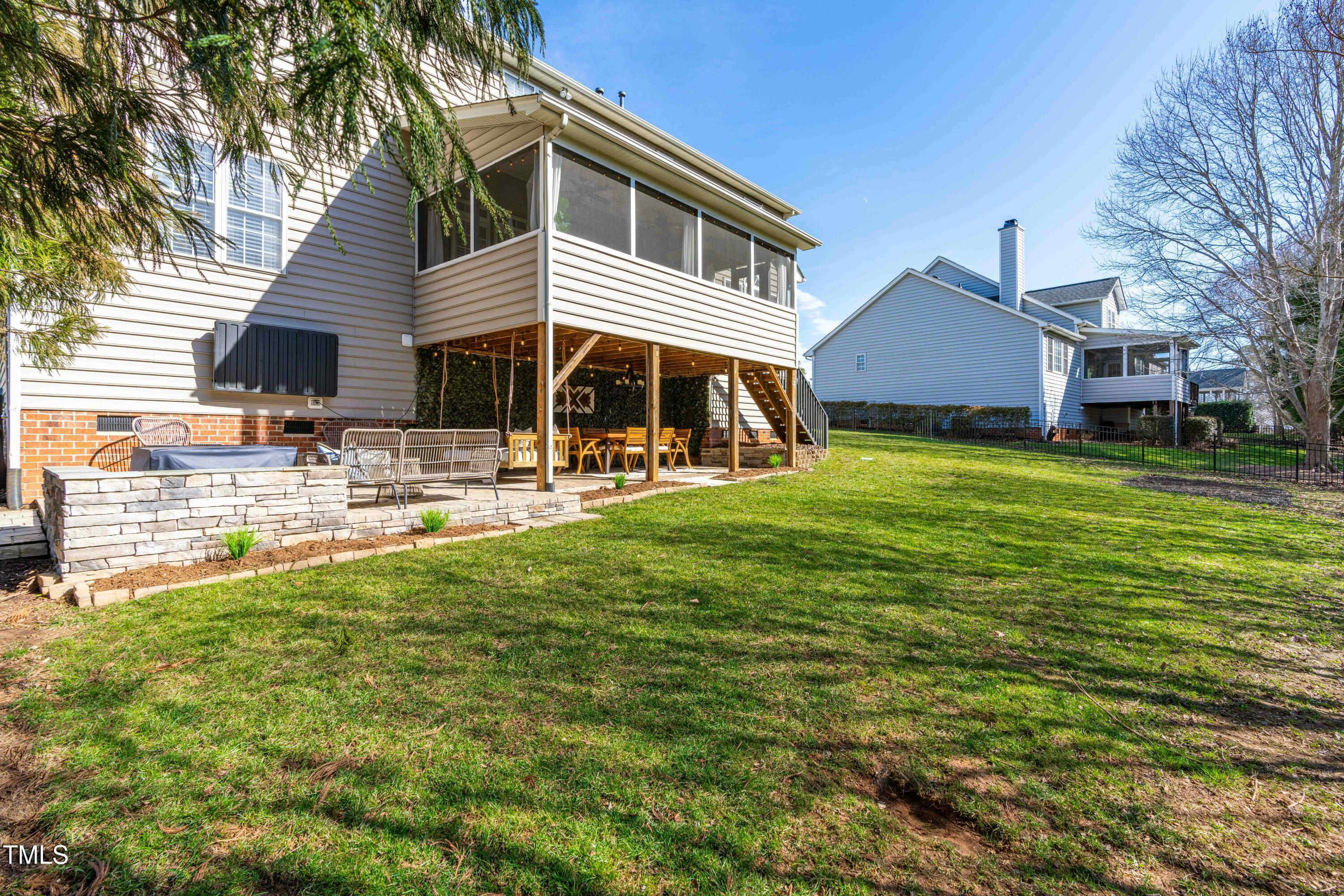 2720 Stratford Hall Drive