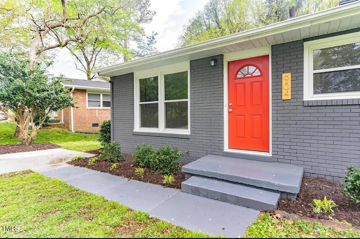 904 Friar Tuck Road