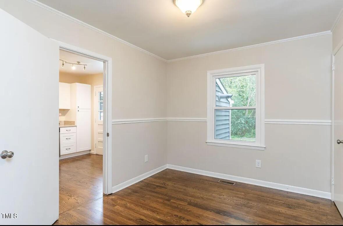 904 Friar Tuck Road