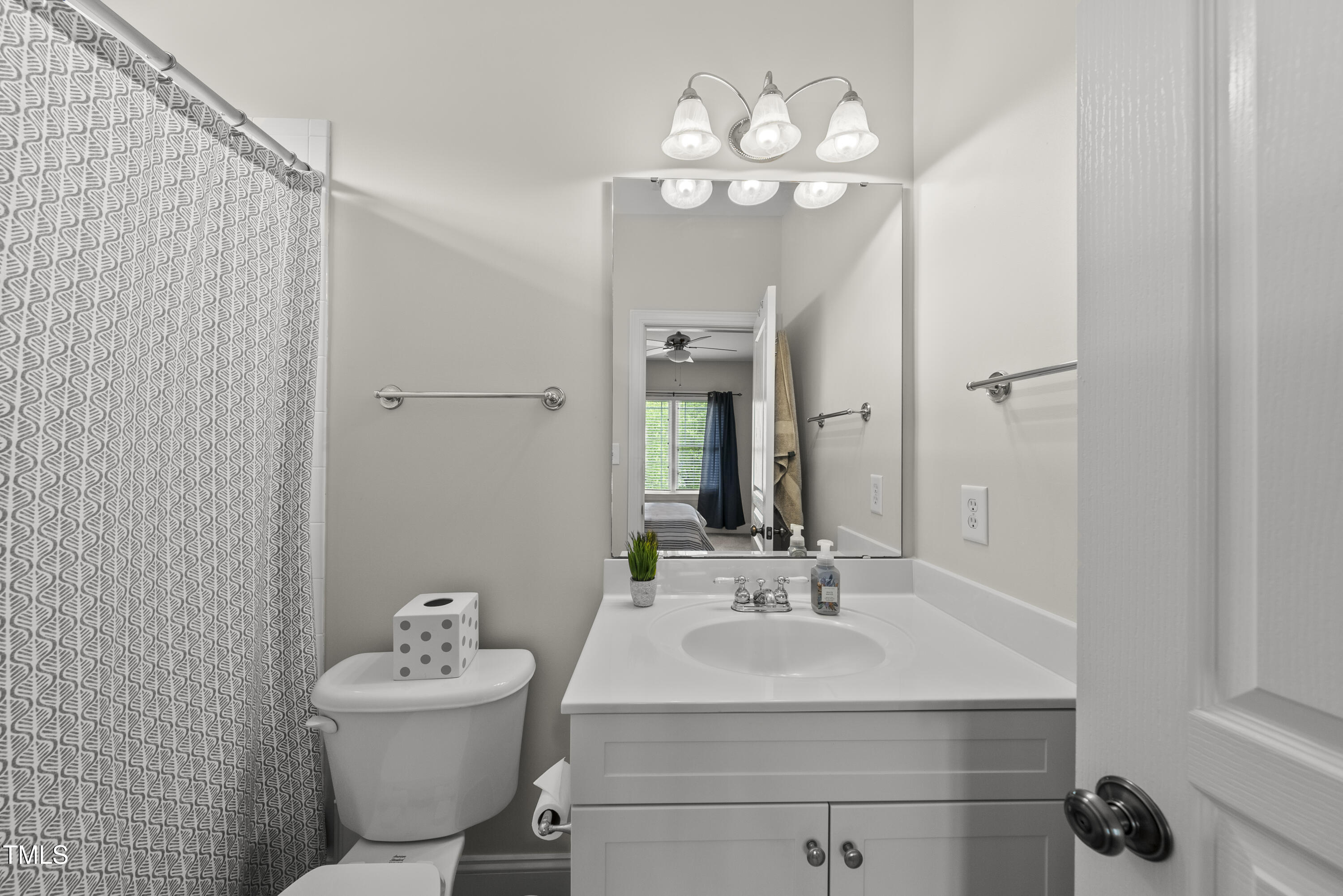 925 Hidden Jewel Lane