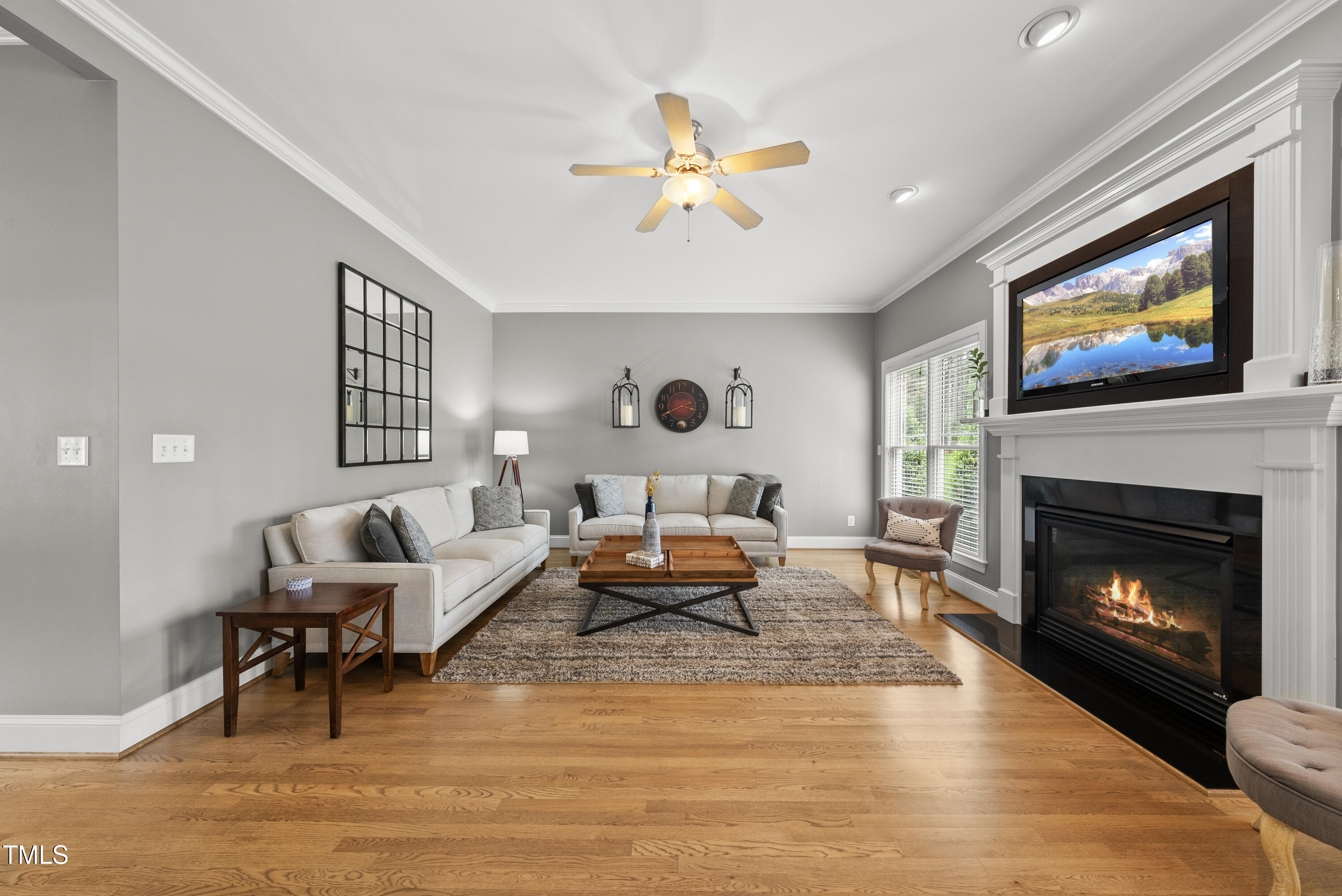 925 Hidden Jewel Lane