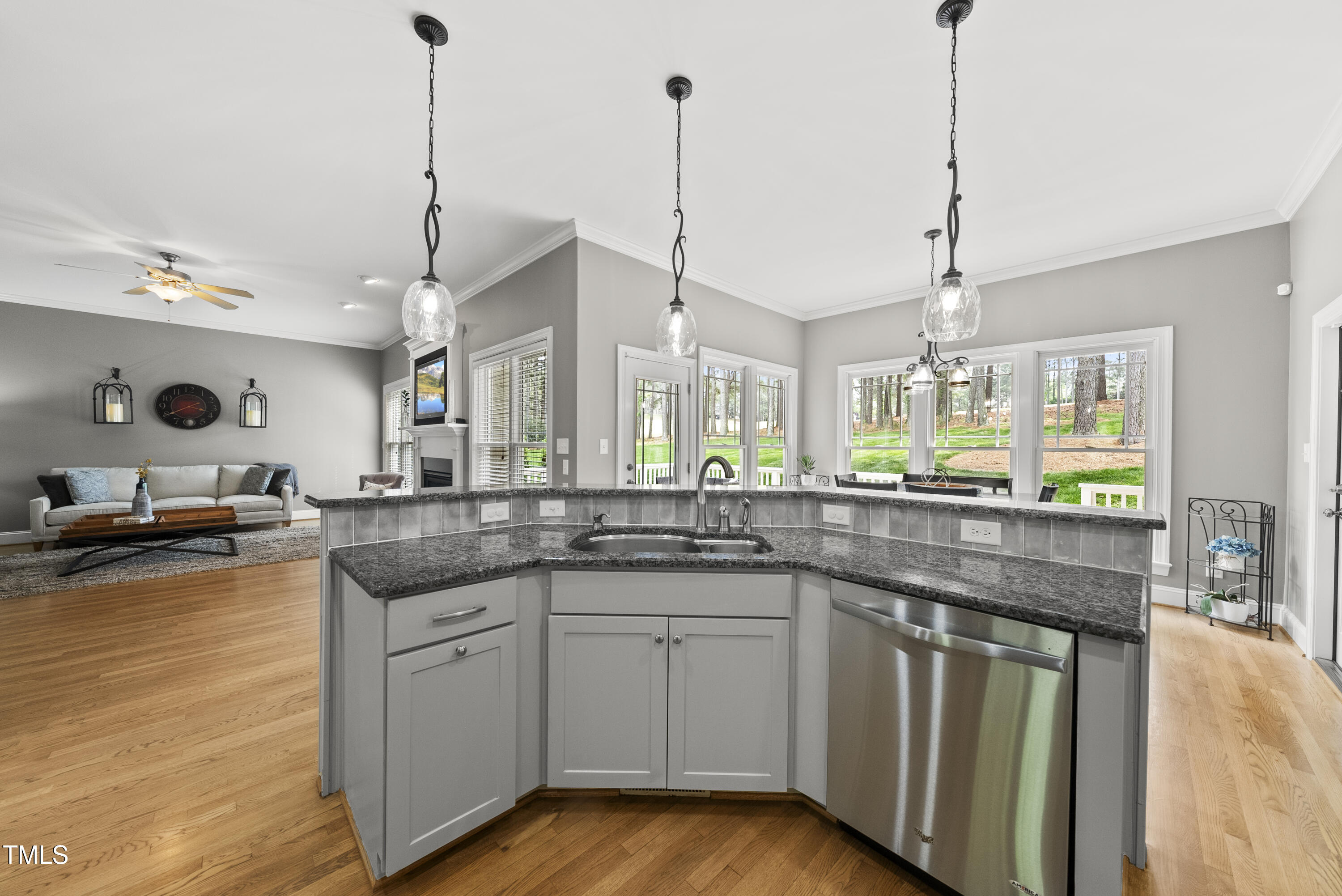 925 Hidden Jewel Lane