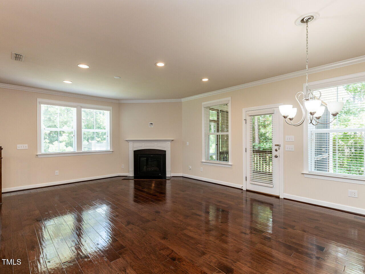 2418 Pecan Ridge Way