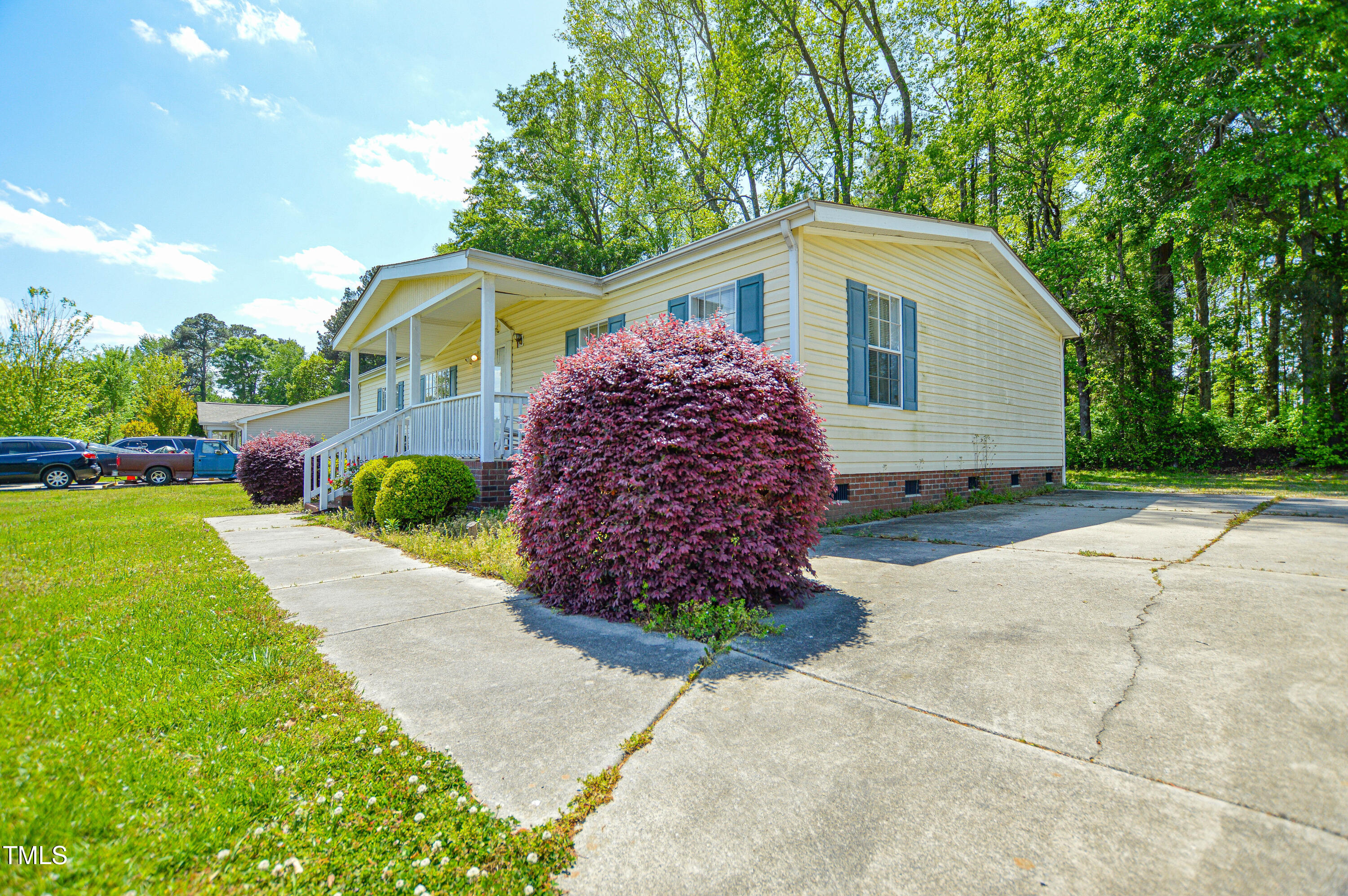 175 Hunters Landing Drive