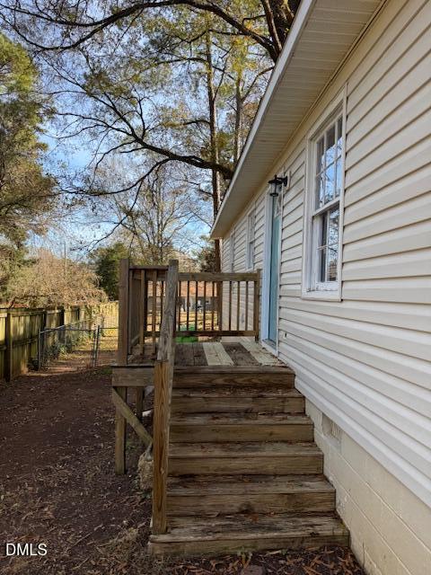 2811 Club Plaza Road