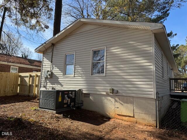 2811 Club Plaza Road